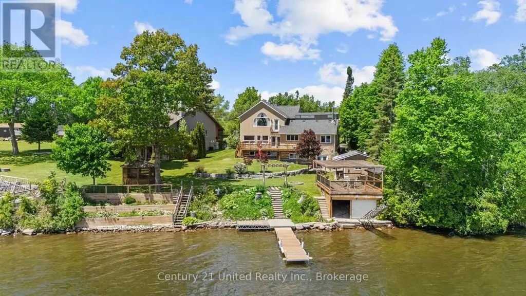 825 Southview Drive, Otonabee-South Monaghan
